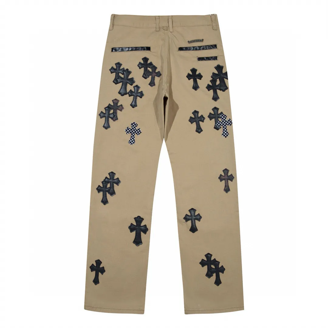 P270 💰 (Top version) Chrome Hearts CH khaki camouflage checkerboard horse hair cross patch leather jeans. Original purchased and patterned to truly restore the ultimate texture of Vintage. Italian special cowhide print and then cut. Customized sheepskin three-layer thick line leather. The whole body is spliced in heavy water washing process. Craftsmen hand-splash ink. You can see the details. Three-dimensional cutting version. Loose and comfortable. Not picky on the figure. Look tall and slim. Factory precision work. Original quality control. Same style for men and women. Can be matched with couples. Versatile recommendation. Must-have jeans for all seasons. Color: Khaki Size: 28-30-32-34 (corresponds to S-M-L-XL)